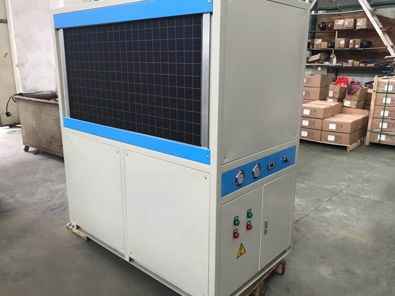 油冷機冬季清洗應該清洗哪些部件？